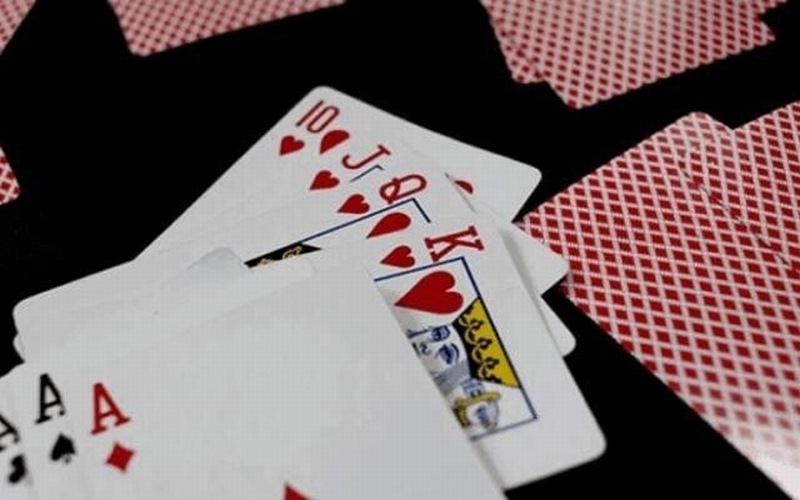 Luật chơi mậu binh online chuẩn xác dành cho người mới đến cao thủ